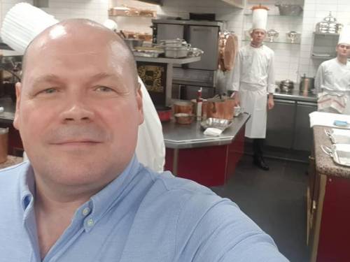 makronov kuvar napravio besplatnu školu kuvanja