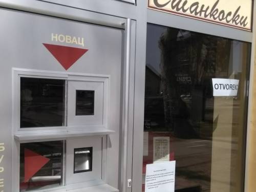 čuvena pančevačka pekara napravila prvi burekomat 