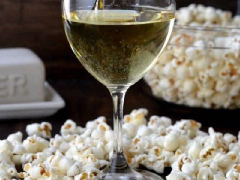 šta mislite o uparivanju šardonea sa kokicama 