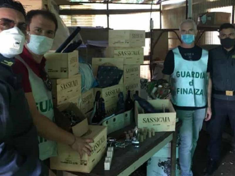 uhvaćeni falsifikatori čuvenog vina iz toskane