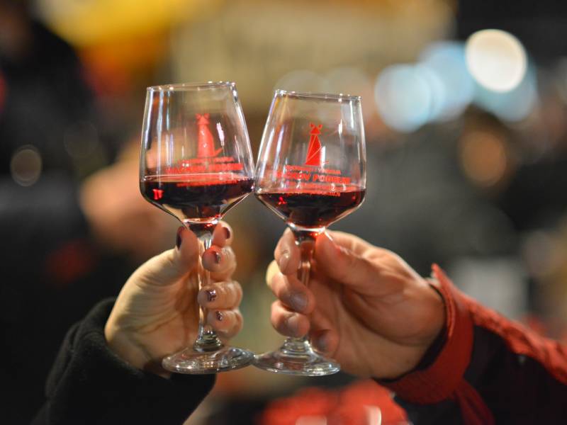 stigli su božole nuvo i mladi portugizer 