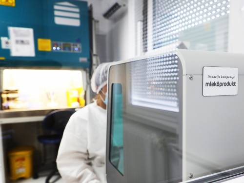 kompanija mlekoprodukt donirala pcr aparat