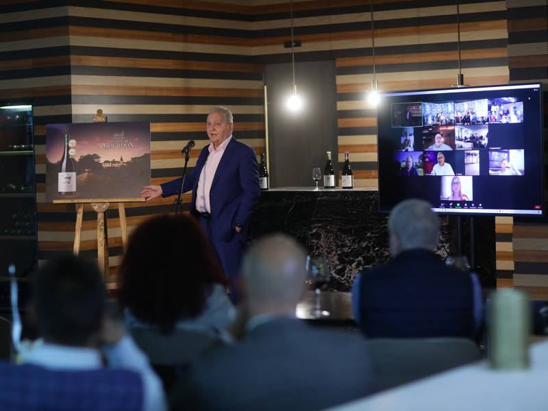 vino terrasse a l ombre predstavljeno u regionu