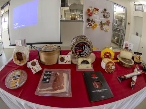 ukusi španije predstavljeni su u metrou