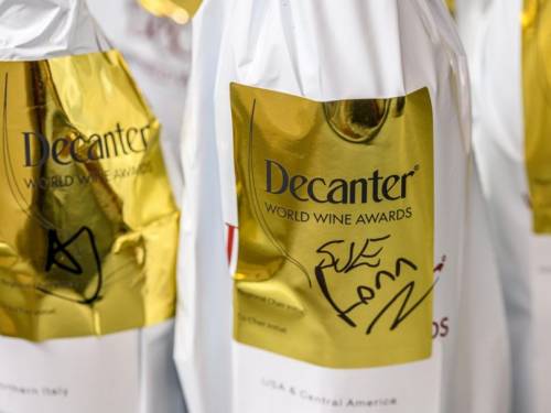 četiri dekanterova zlata za vina iz srbije