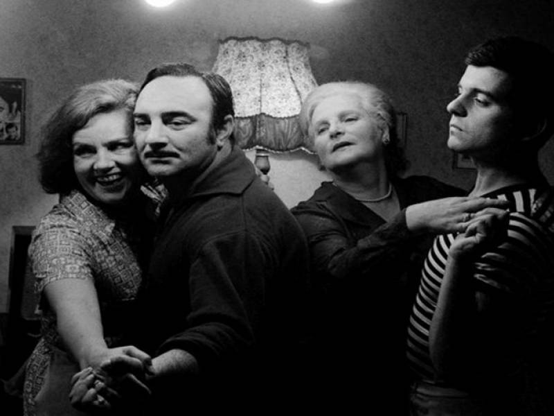 vinsko podsećanje na seriju grlom u jagode