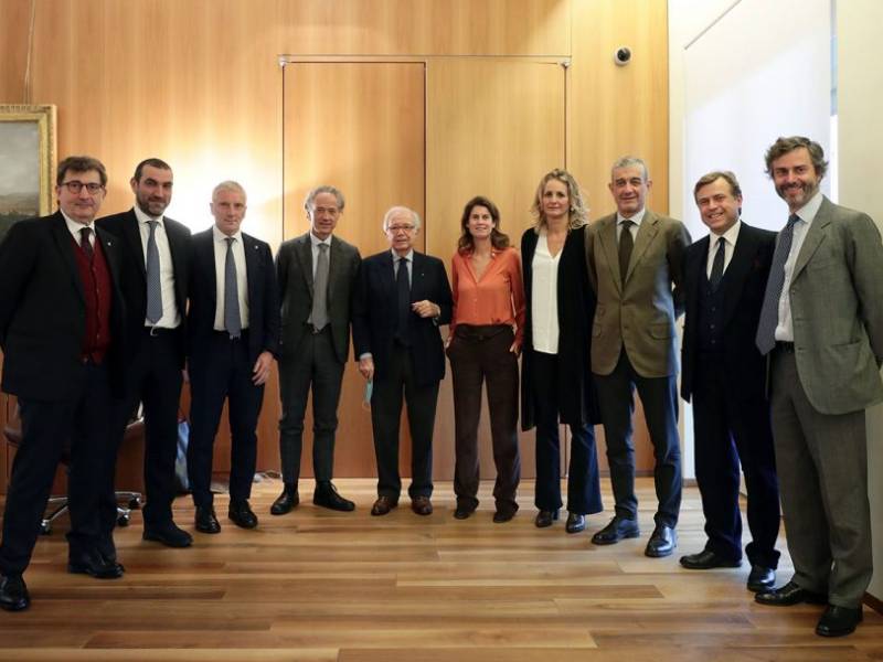 formirano je udruženje istorijskih supertoskanaca