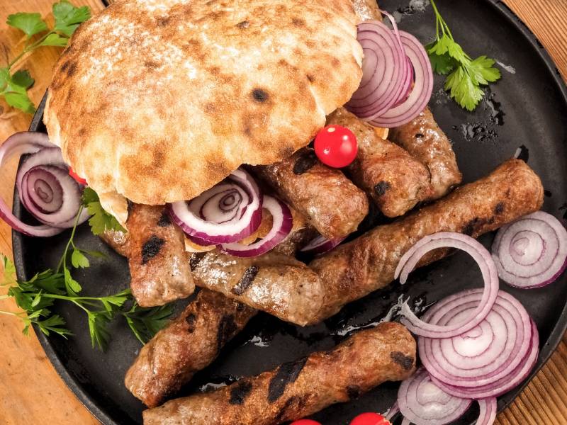 gastro pregled i dubai voli balkansku hranu