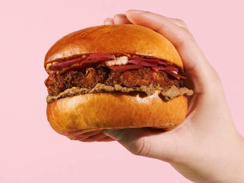 alen dikas otvorio kiosk sa veganskim burgerima