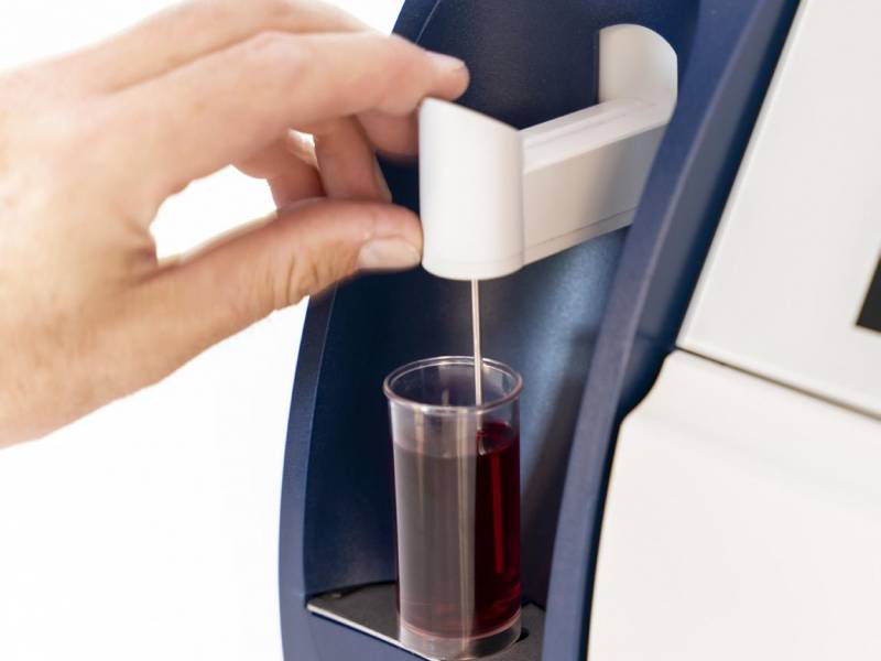 potpuna analiza vina na jedan dodir dugmeta