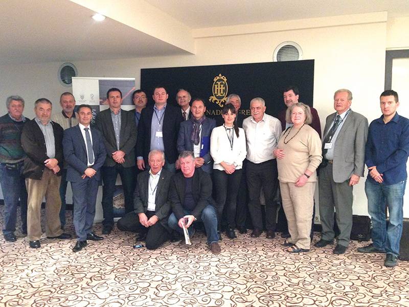 zlata i srebra u esplanadi