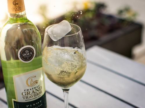 da li biste stavili led u vino 