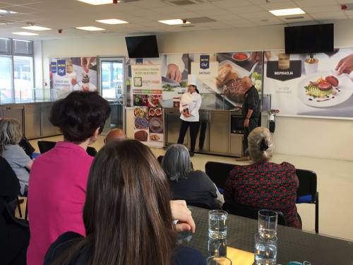 metro predstavio knjigu sa izvornim srpskim receptima