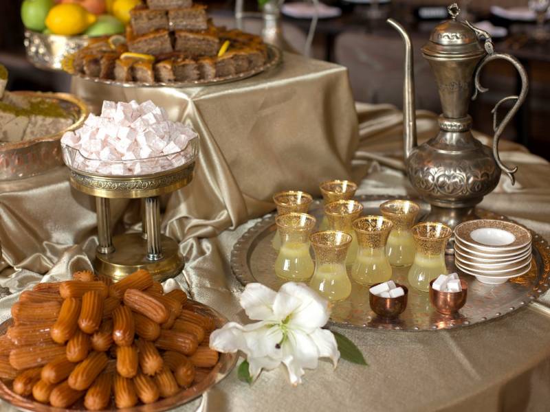 šećer sofra u restoranu lavash slatki ukus orijenta