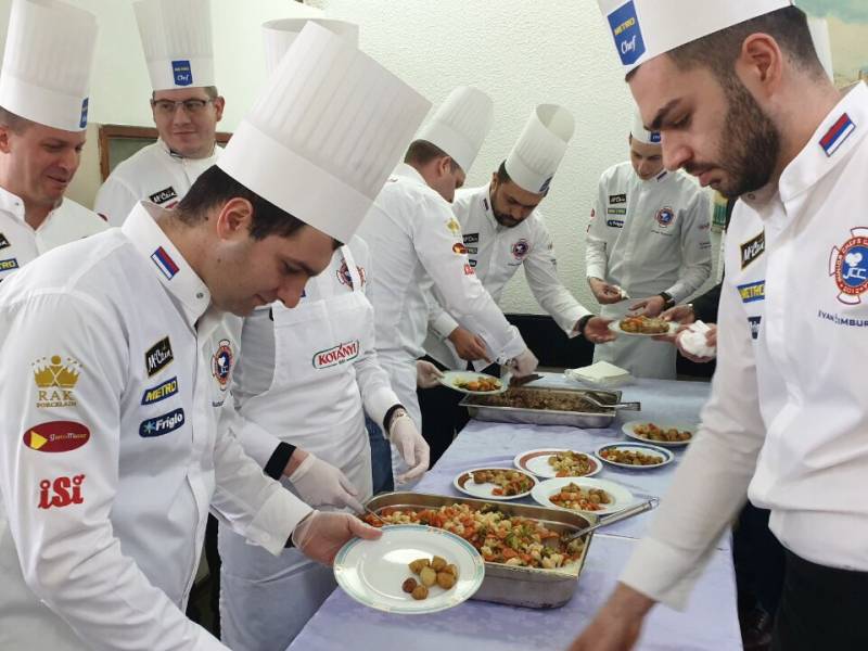 božićni ručak u domu jovan jovanović zmaj