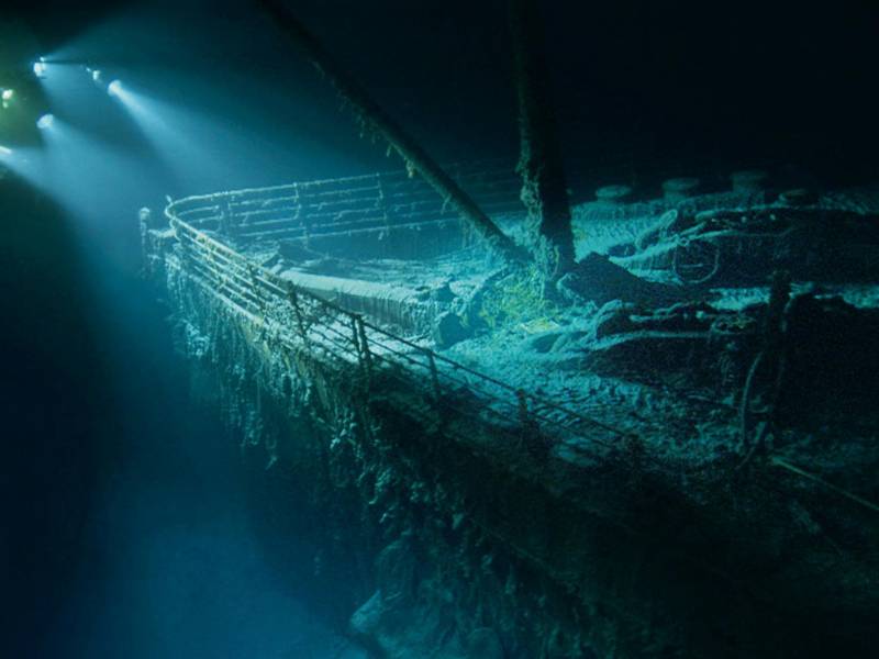 obnavljaju večeru sa titanika, da li će se služiti i bermet 