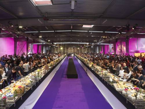 najveća plata sireva ušla u ginisovu knjigu rekorda